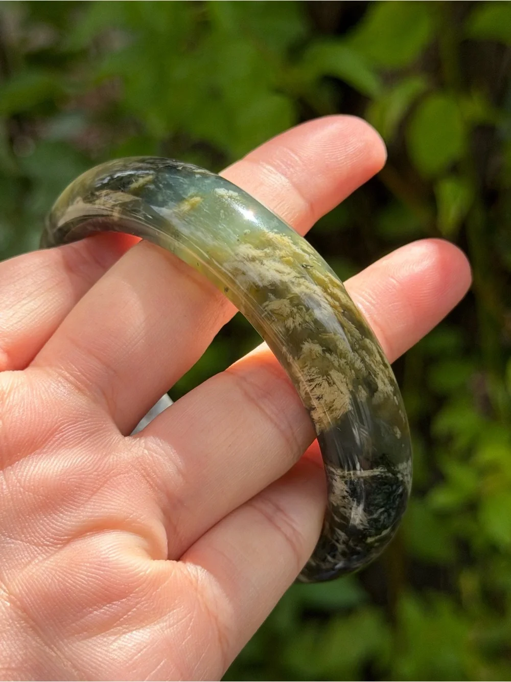 62.5mm‎ inner diameter brown green xiuyu jade bangle 1734